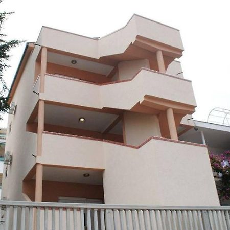 Apartments Anne Petrovac Εξωτερικό φωτογραφία